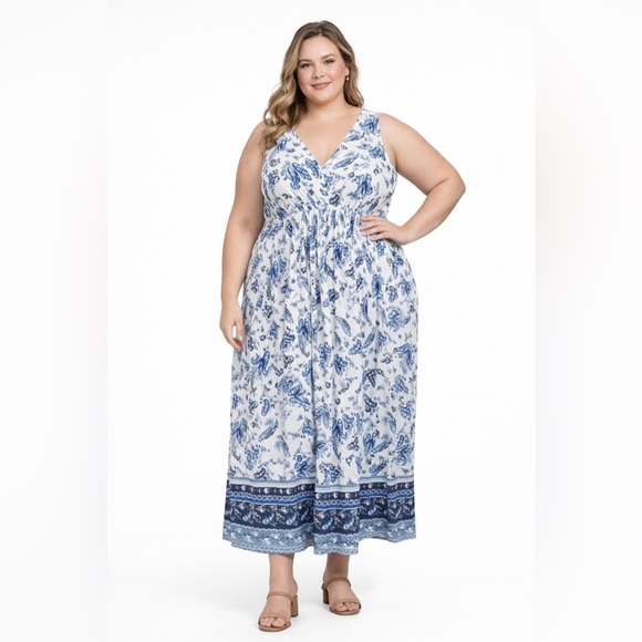 Lucky Brand Dresses & Skirts - LUCKY BRAND Strappy V-Neck Gathered Floral Paisley Maxi Dress, MSRP $99, 1X